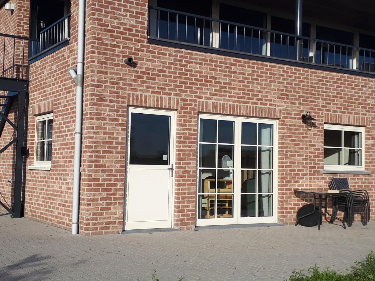 Klein Cambron Apartment Hulst Exterior photo